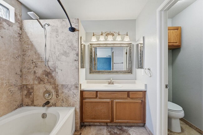 Building Photo - 10008 E Paseo San Ardo