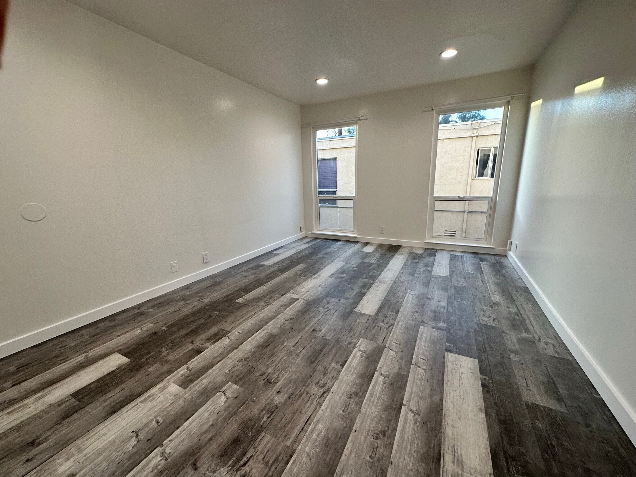 Master - 1591 Ellis St