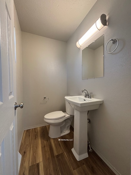 Building Photo - 2809 E 25th St