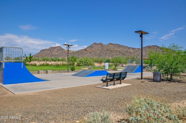 Building Photo - 26928 N 84th Ave