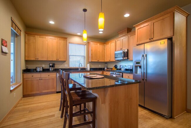 Building Photo - 1021 Redtail Loop