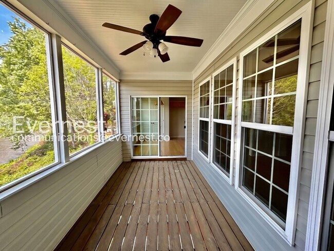 Building Photo - 6635 Cold Stream Dr