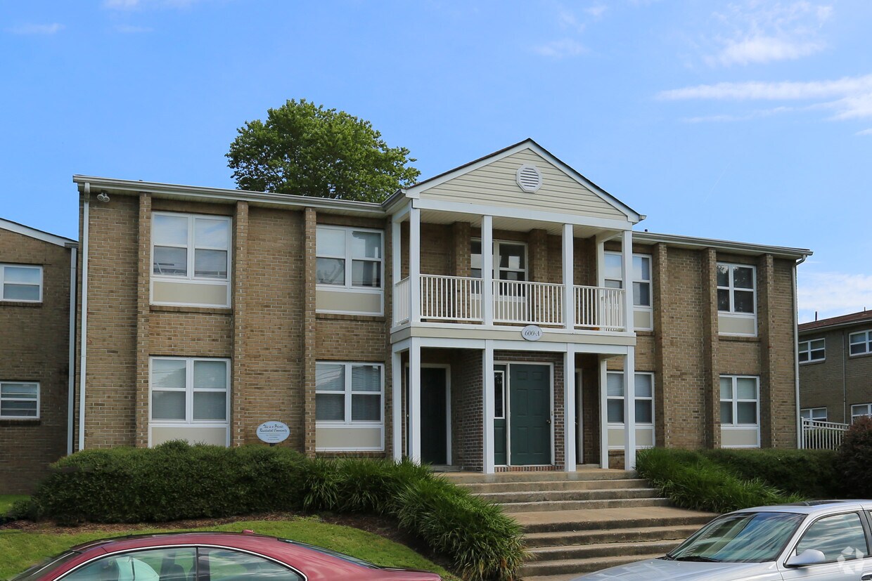 Admiral S Way Apartments Norfolk Va Apartment Finder