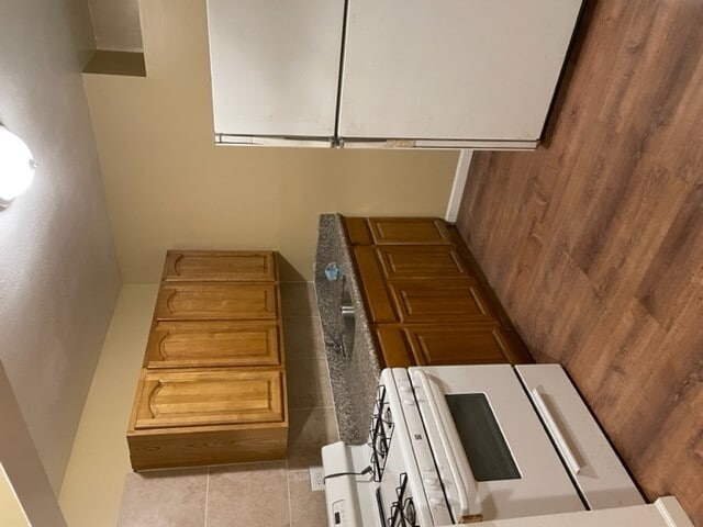 Kitchen - 271 60th St