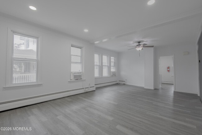 Building Photo - 144 Beal St