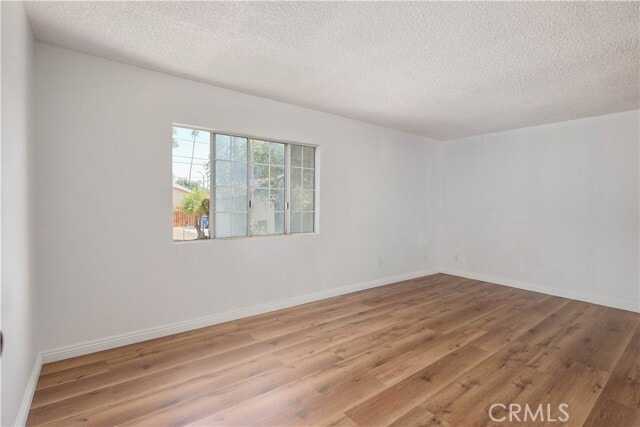 Building Photo - 1106 N San Gabriel Ave