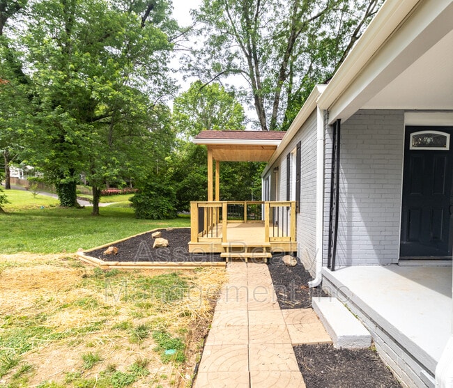 Building Photo - 5211 Holston Dr