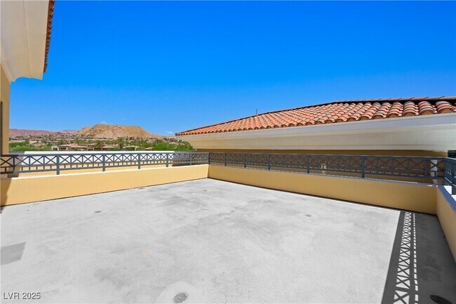 Building Photo - 29 Montelago Blvd
