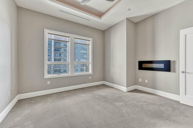 Building Photo - 5455 Landmark Pl