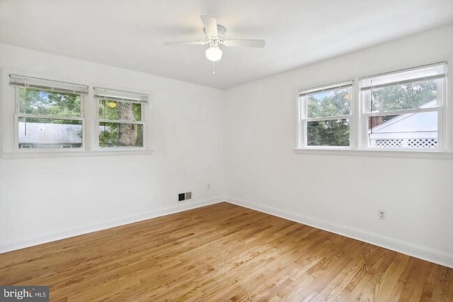 Building Photo - 1702 Franwall Ave