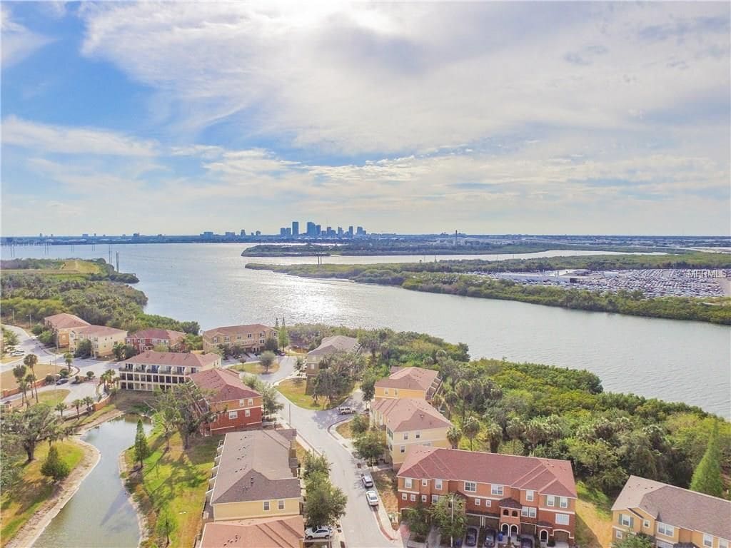 community - 4822 Tuscan Loon Drive