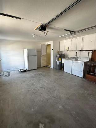 Building Photo - 1835 Neptune Dr