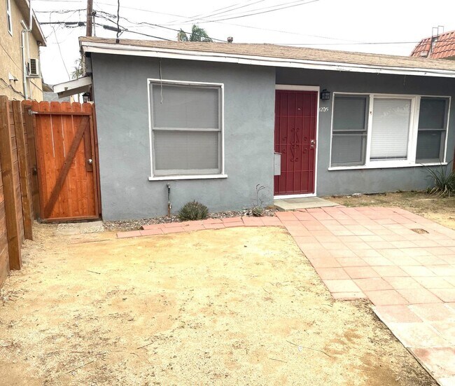 Building Photo - NW2013 (NEW)