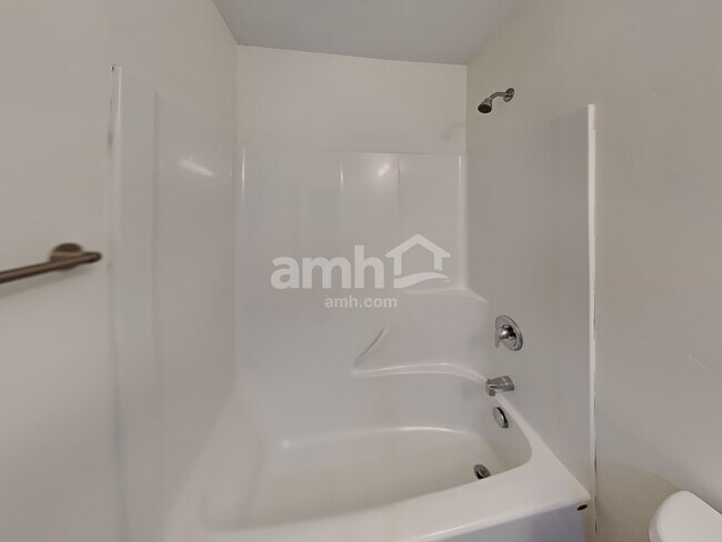 Building Photo - 1641 E Tumwater Ln