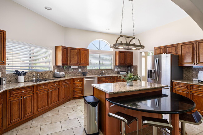 Building Photo - 72511 Theodora Ln