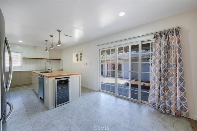 Building Photo - 3202 Belvedere Dr