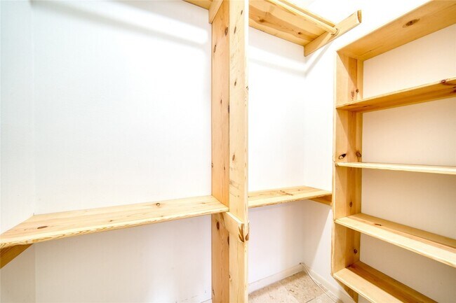 Building Photo - 10919 Villa Lea Ln