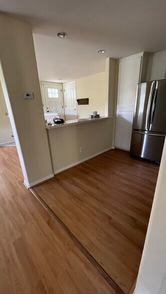 Building Photo - 5964 Merriewood Dr