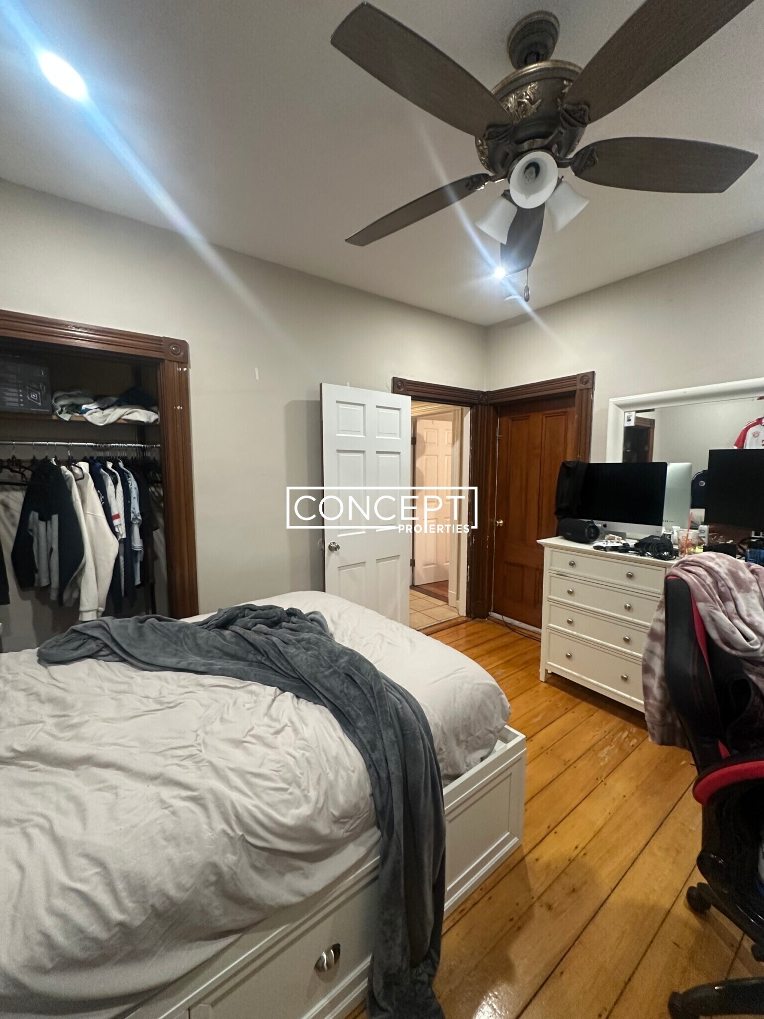 Building Photo - 68 Calumet St