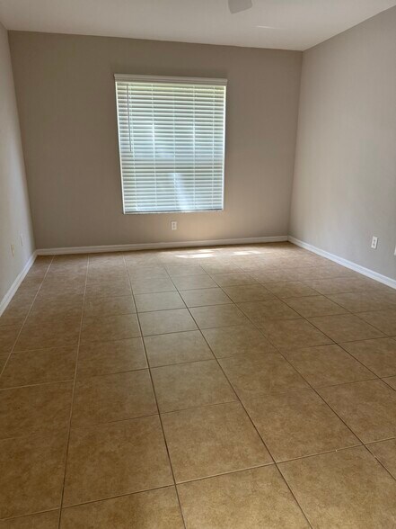 Building Photo - 28230 Pine Haven Way