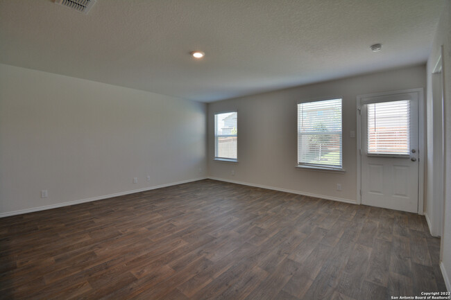 Building Photo - 15346 Brown Violetear