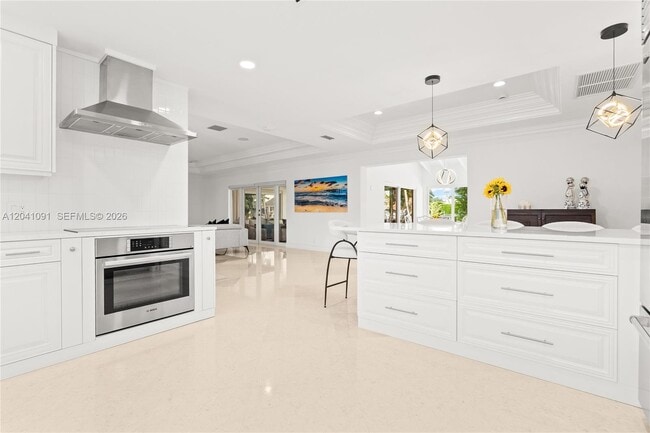 Building Photo - 18 Eleuthera Dr