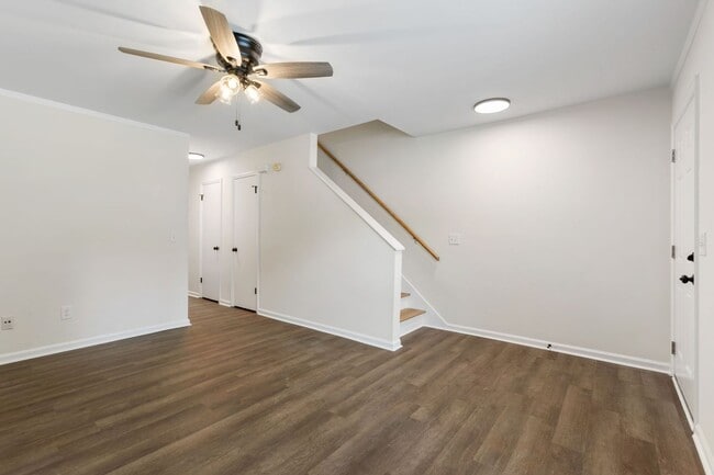 Building Photo - Available now. Water included. RENOVATED 2 BR/1.5 BA Townhouse in the Heart of James Island!