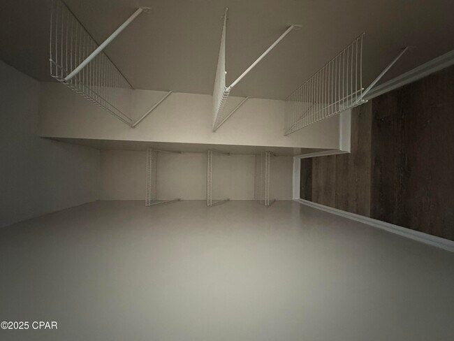 Building Photo - 816 E 25th St