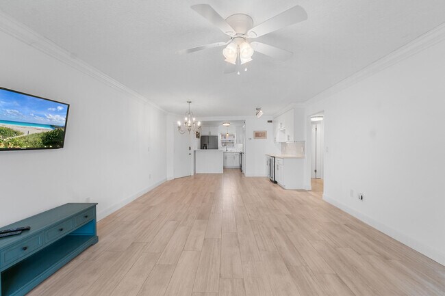Building Photo - 109 Wettaw Ln