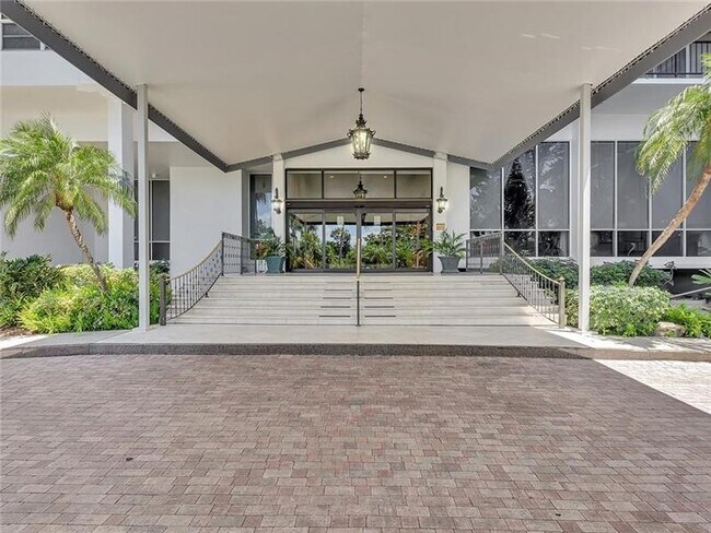 Building Photo - 4280 Galt Ocean Dr