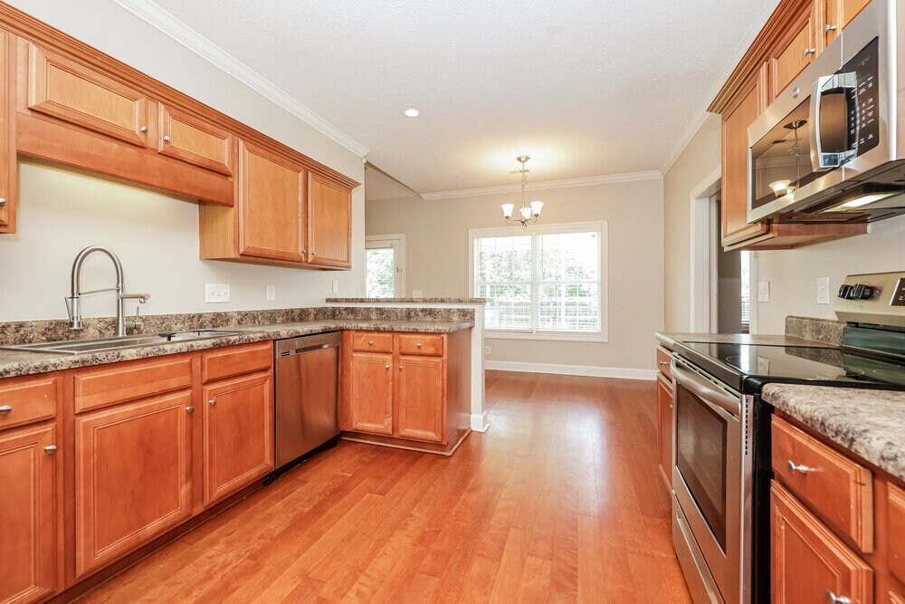 Building Photo - 1744 Potters Ct