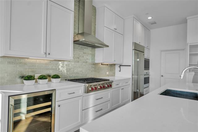 Building Photo - 5270 Town and Country Blvd