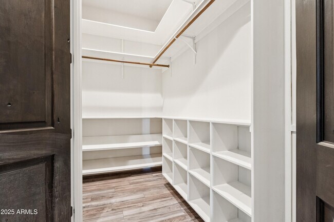 Building Photo - 11407 E Bellflower Ct