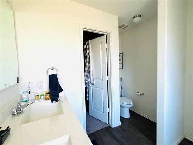 Building Photo - 113 Star Pass