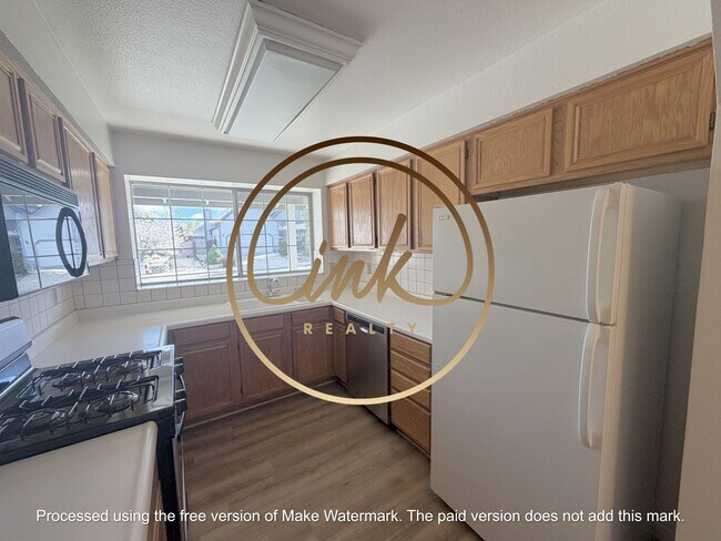 Building Photo - Lovely Carson City Home