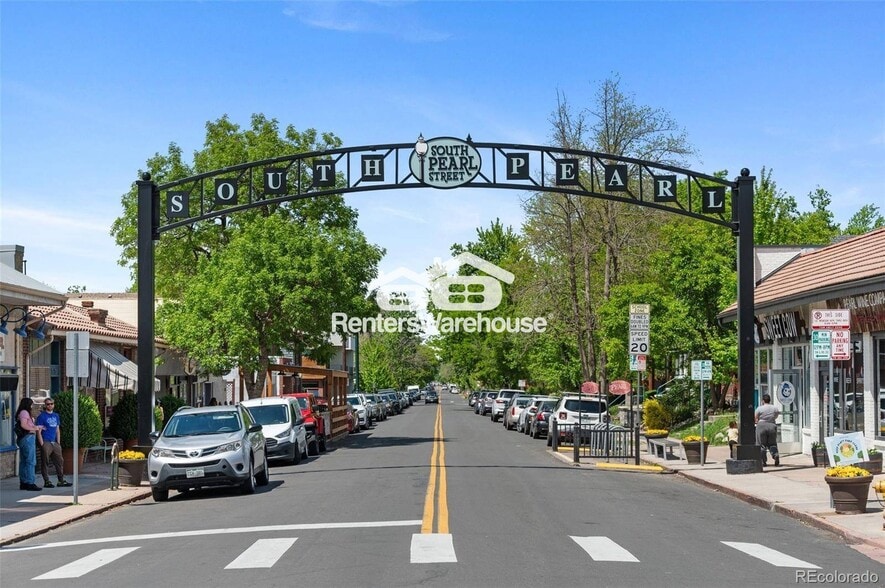 Building Photo - 1915 S Pearl St