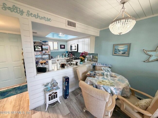 Building Photo - 4250-4A1A A1A S