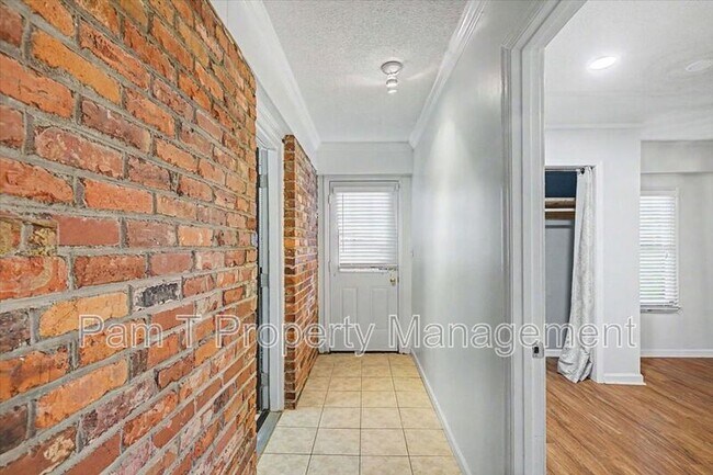 Building Photo - 1332 Grace Dr