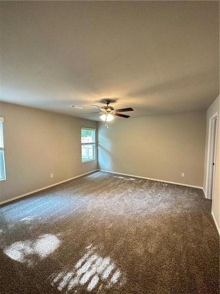 Building Photo - 6801 SW Chestnut Hill Rd