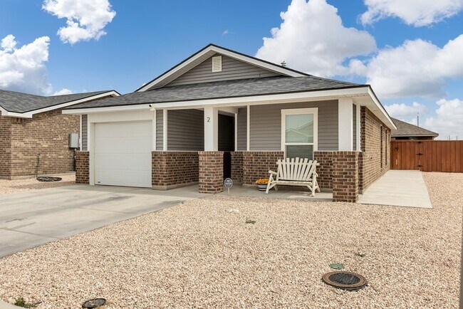 Building Photo - 2 Maverick Dr