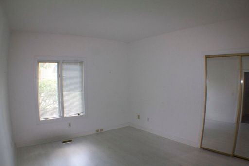 Building Photo - ECHO POND VILLAS AT ECHO FARMS