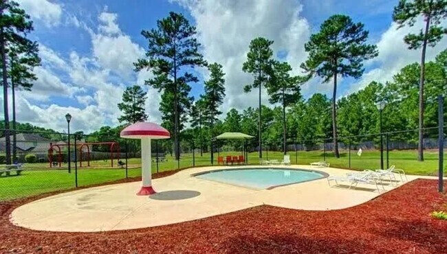Building Photo - 525 Golden Grove Ln