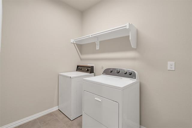 Building Photo - 2310 Bellewood Ct