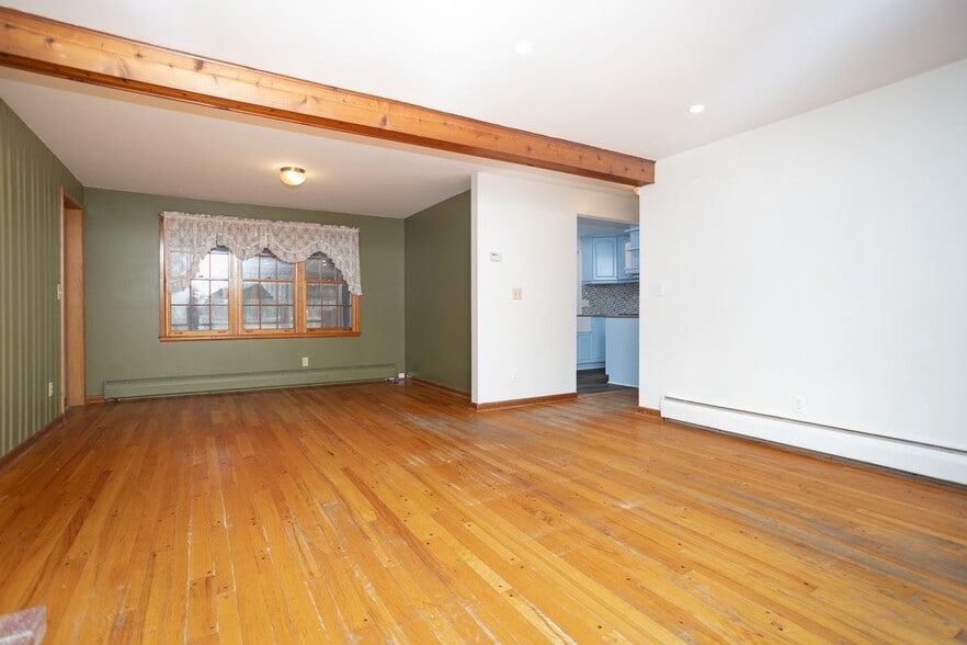 Building Photo - 3900 Ransomville Rd
