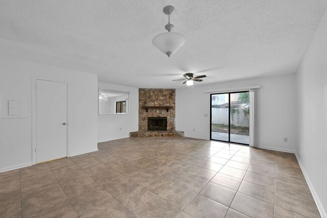 Building Photo - 4317 Windergate Ct