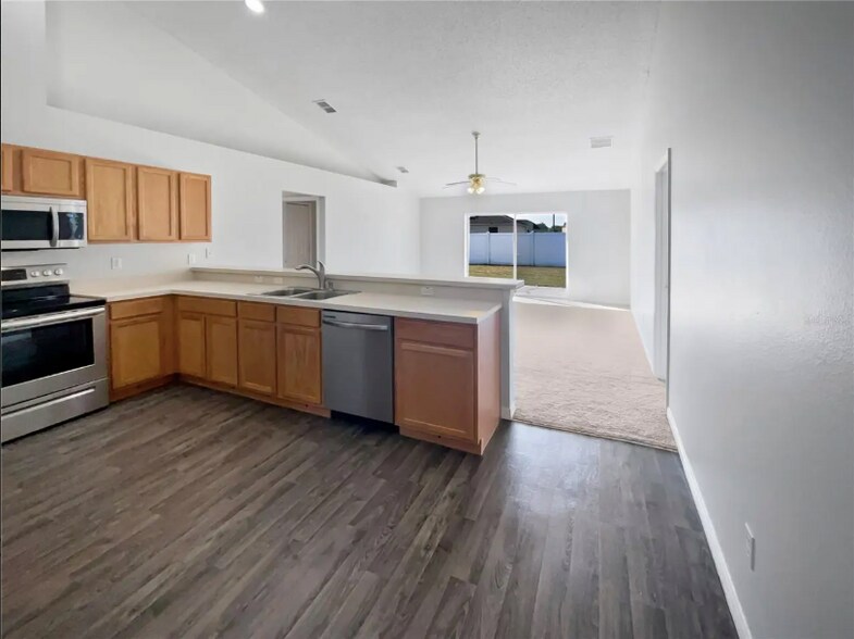 Building Photo - 961 Salerno Ct