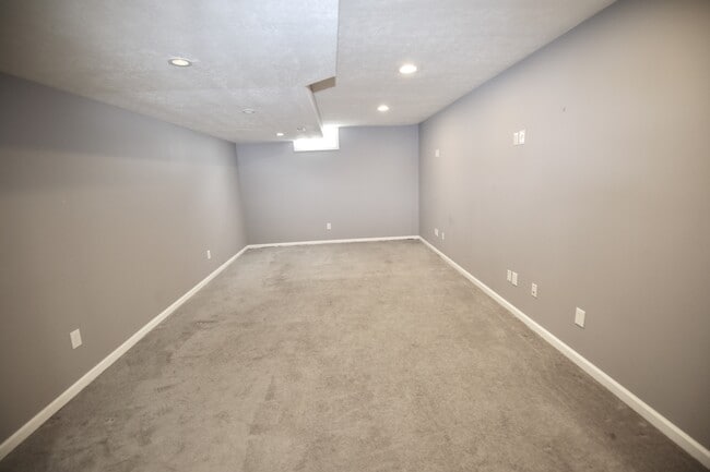Building Photo - 7543 Ashley Meadow Dr
