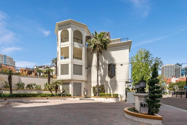 Building Photo - 680 Kettner Blvd