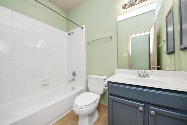 Building Photo - 11430 Elizabeth Brook Dr