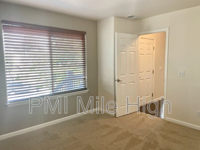 Building Photo - 9139 W 50th Ln